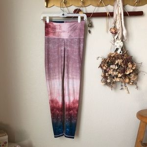 Niyama Sol rose + blue ombre 7/8 legging
